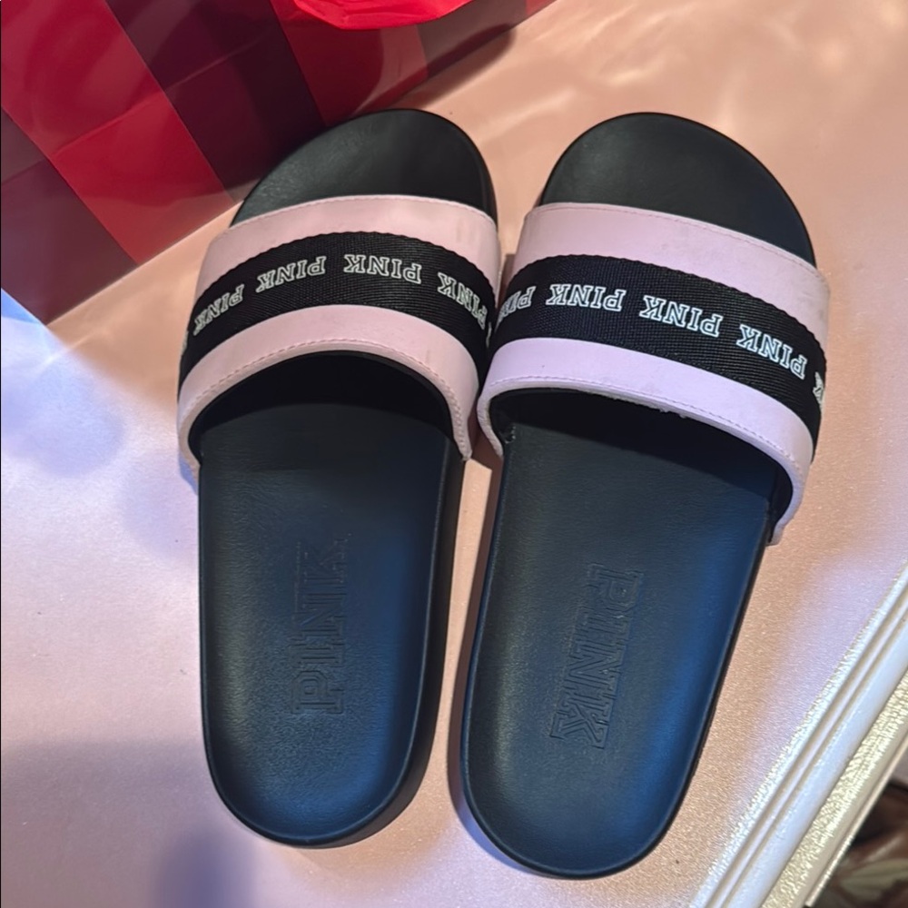 PINK Victoria's Secret Black and Pink Slippers